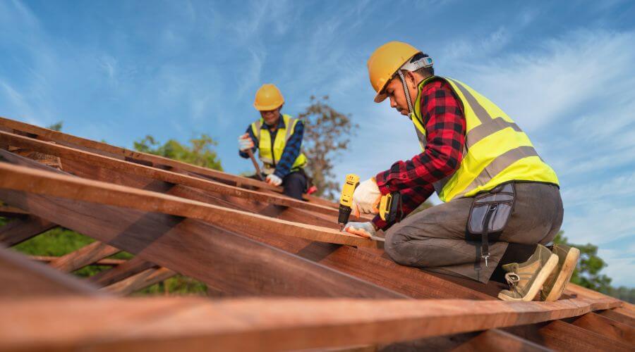 Professional Flat Roofing Installation services in Bluff Springs, IL